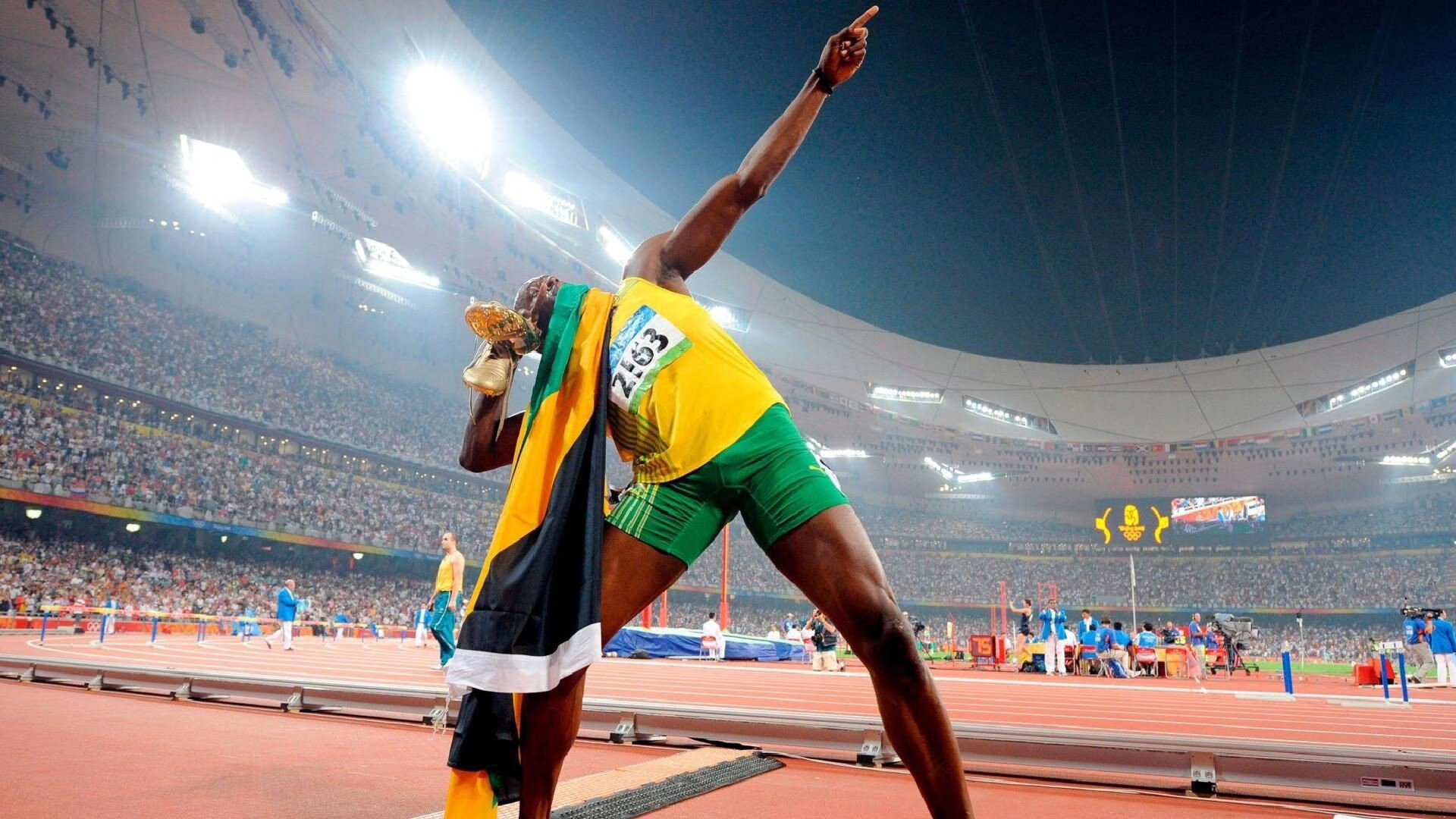 开云官网-拜仁边锋速度制胜,多次突破,拜仁边路 第2张 开云官网-拜仁边锋速度制胜,多次突破,拜仁边路 第2张