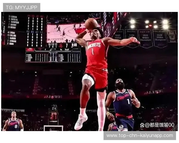 快船攻防平衡,末节连得十分锁胜局,快船打法