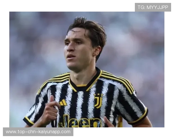 尤文中场推进流畅，基耶萨搓射被门将摘下