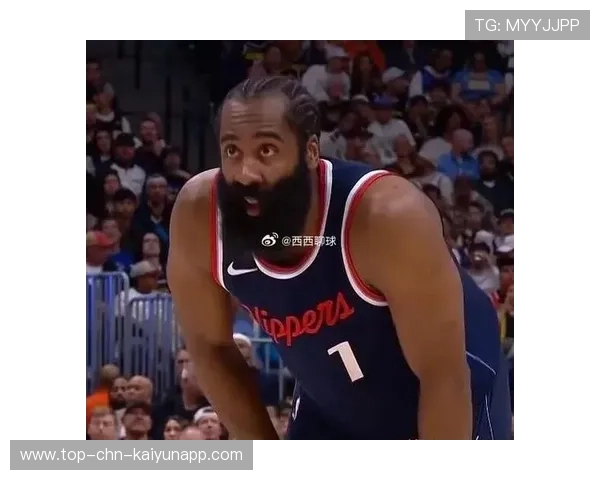 快船外线命中率高企,主帅称团队默契提升,快船很高的哪个中锋叫什么